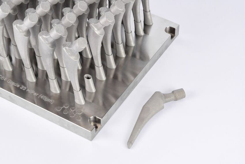 implantes-metalicos-fabricados-em-manufatura-aditiva-sem-uso-de-suportes (1)
